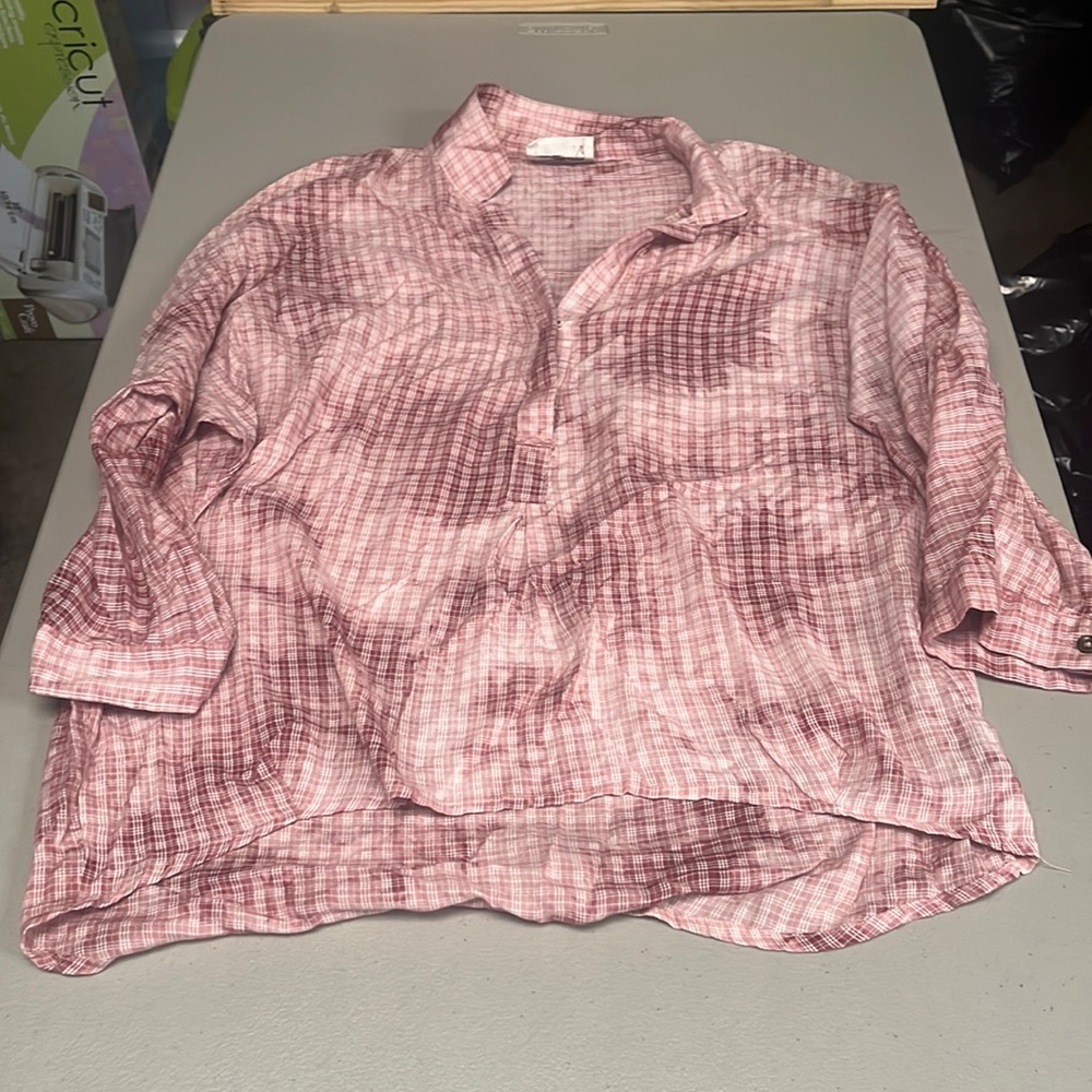 Beautiful Quarter Sleeve Blouse By Holding Horses